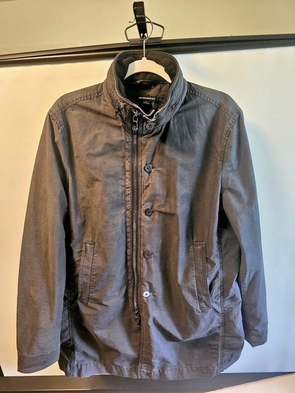 John Varvatos Men's Lightweight Jacket Size Medium